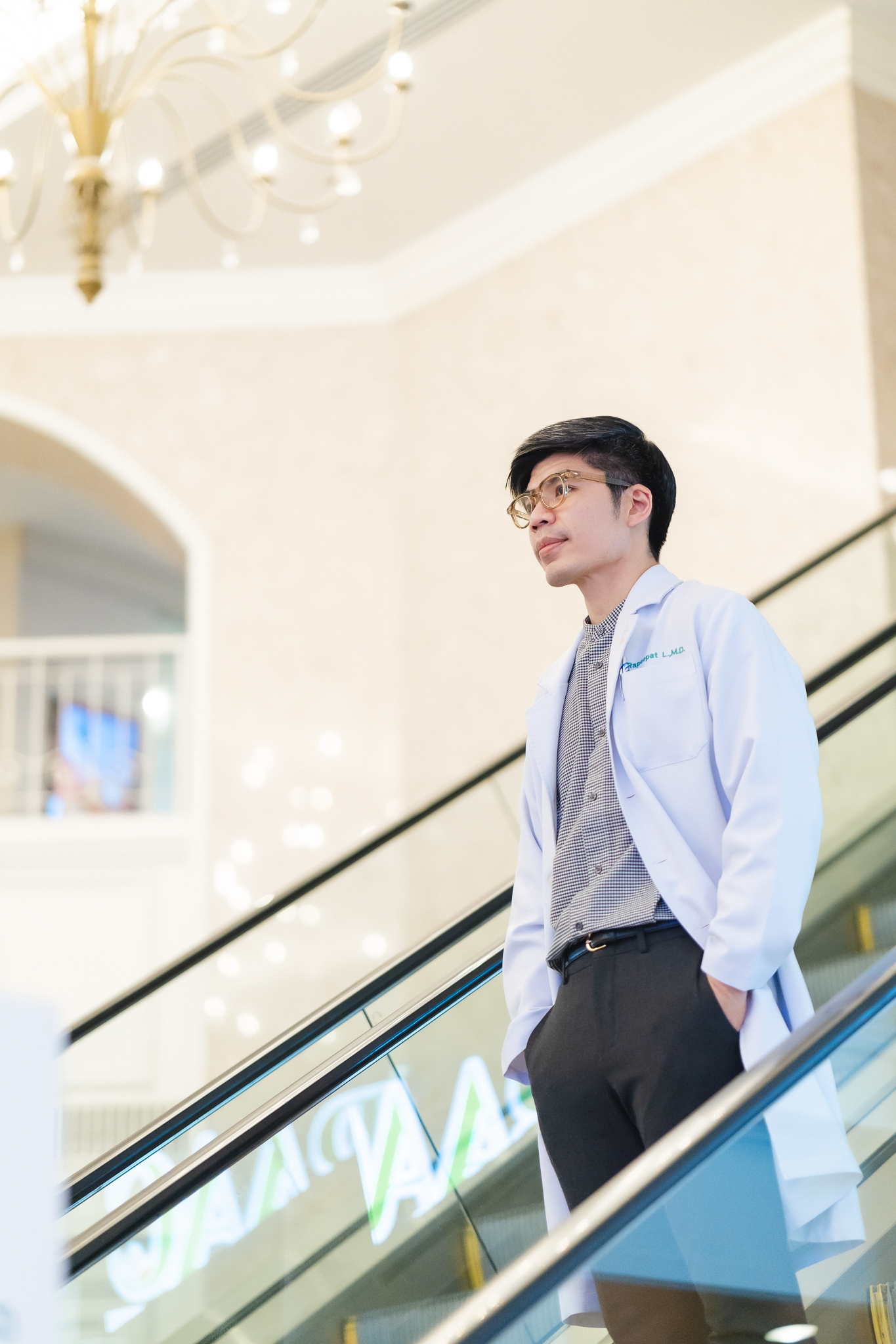 นพ. ระพีพัฒน์ เหล็กขำ