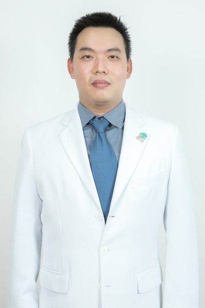 KITTISAK WEERAPOLCHAI, M.D.